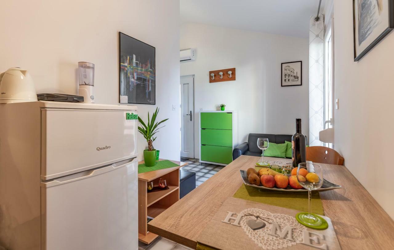 Apartment Denis ميدولين المظهر الخارجي الصورة